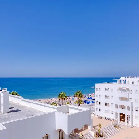 Al - Atlantida Penthouse Quarteira